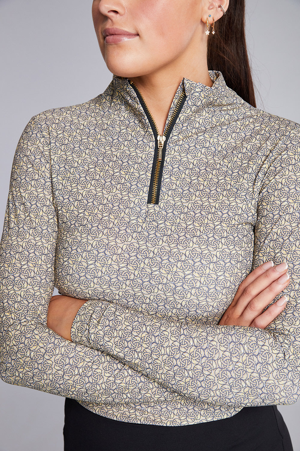 Emma Signature Sunshirt – Gold Signature Print