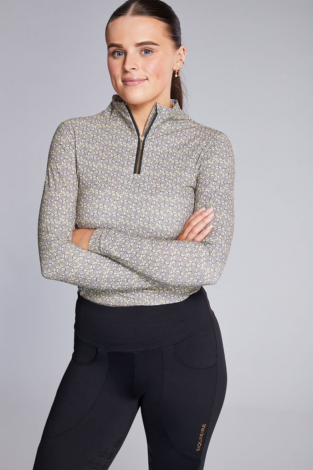 Emma Signature Sunshirt – Gold Signature Print